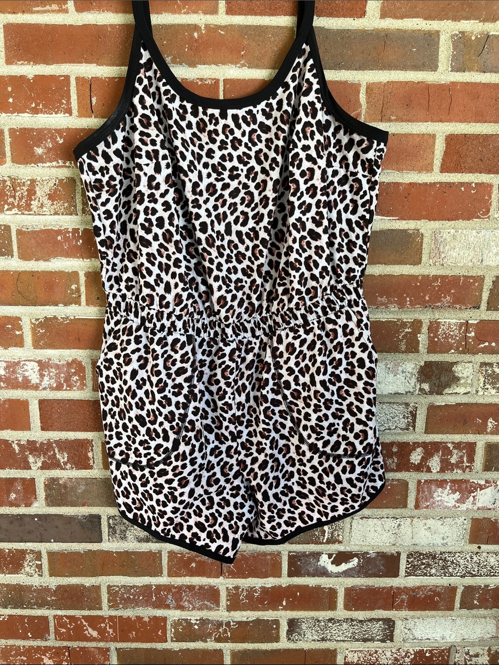 Torrid Stretch Woven Active Romper With Pockets Size 00